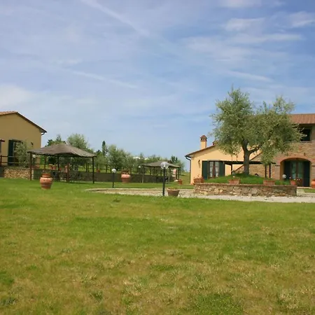 Fratticciola Sleeps 6 Pool Air Con Wifi Appartamento