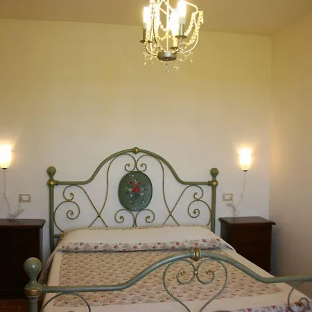 Fratticciola Sleeps 6 Pool Air Con Wifi Appartamento *
