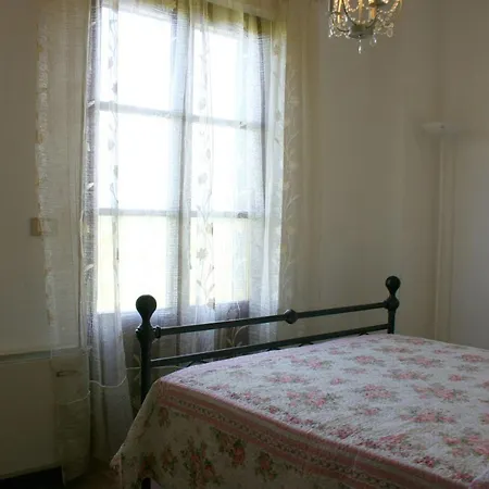 Fratticciola Sleeps 6 Pool Air Con Wifi