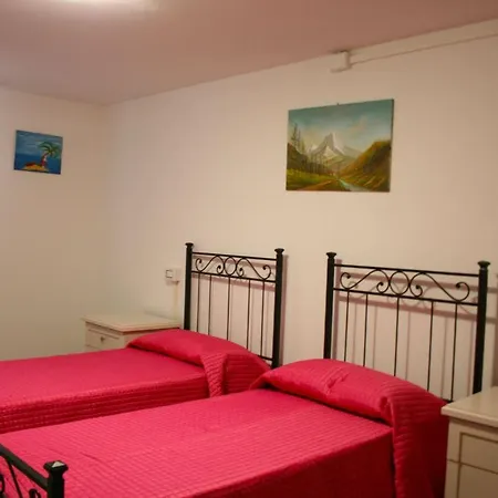 Fratticciola Sleeps 6 Pool Air Con Wifi Apartment